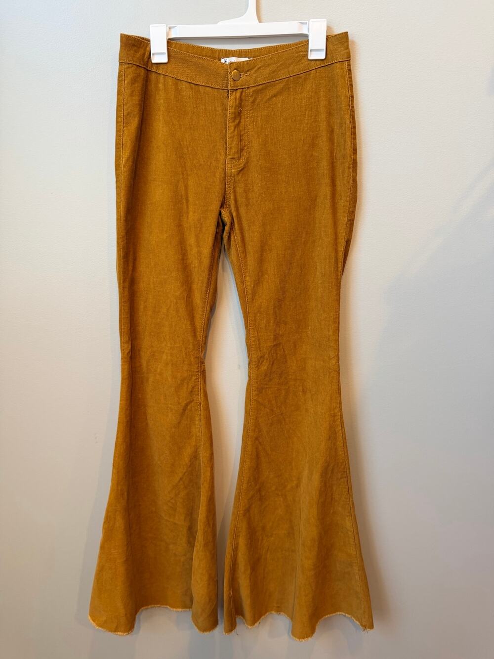 Lil Bee's Bohemian High Rise Skinny Flare Corduroy Pants Mustard Yellow 8 NWT